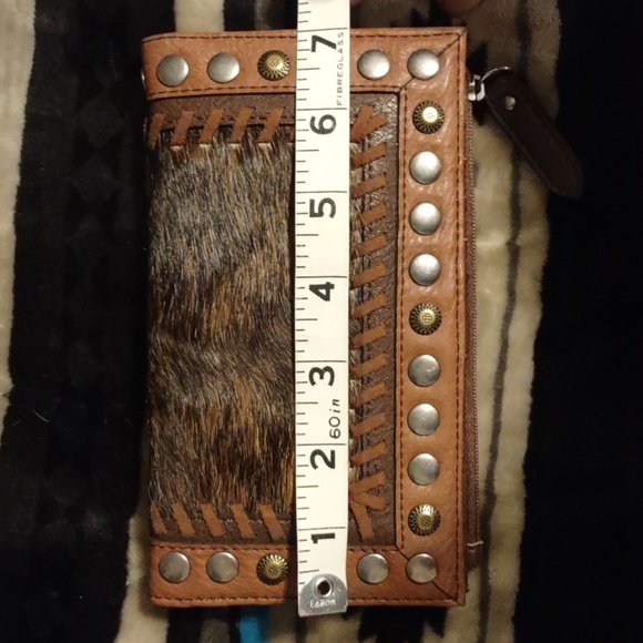Tony Lama. Cognac Cowhide leather  wallet. Never used. Brand new. No tags. - Picture 13 of 17